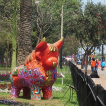 Bull in Miraflores, the most elegant quarter of Lima